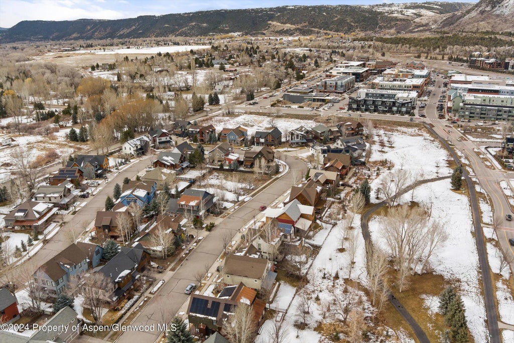 55 of 57 - 333 Sopris Circle, Basalt, CO