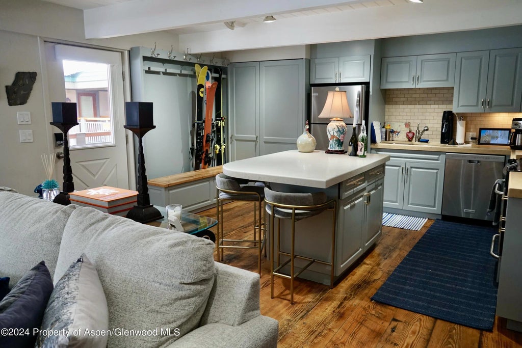 12 of 31 - 630 E Cooper Avenue 20, Aspen, CO