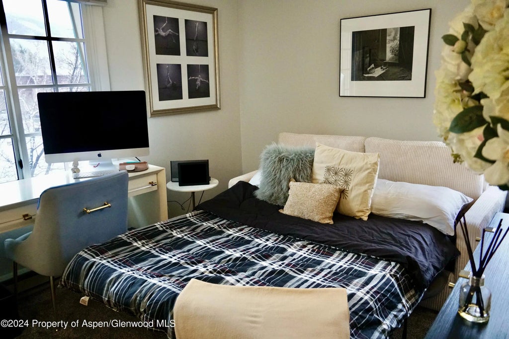 24 of 31 - 630 E Cooper Avenue 20, Aspen, CO