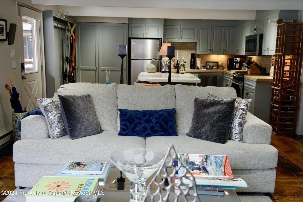 5 of 31 - 630 E Cooper Avenue 20, Aspen, CO