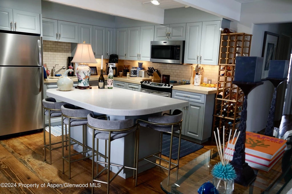 9 of 31 - 630 E Cooper Avenue 20, Aspen, CO