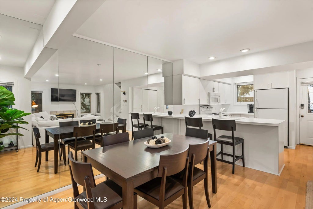 9 of 22 - 814 W Bleeker Street D1, Aspen, CO