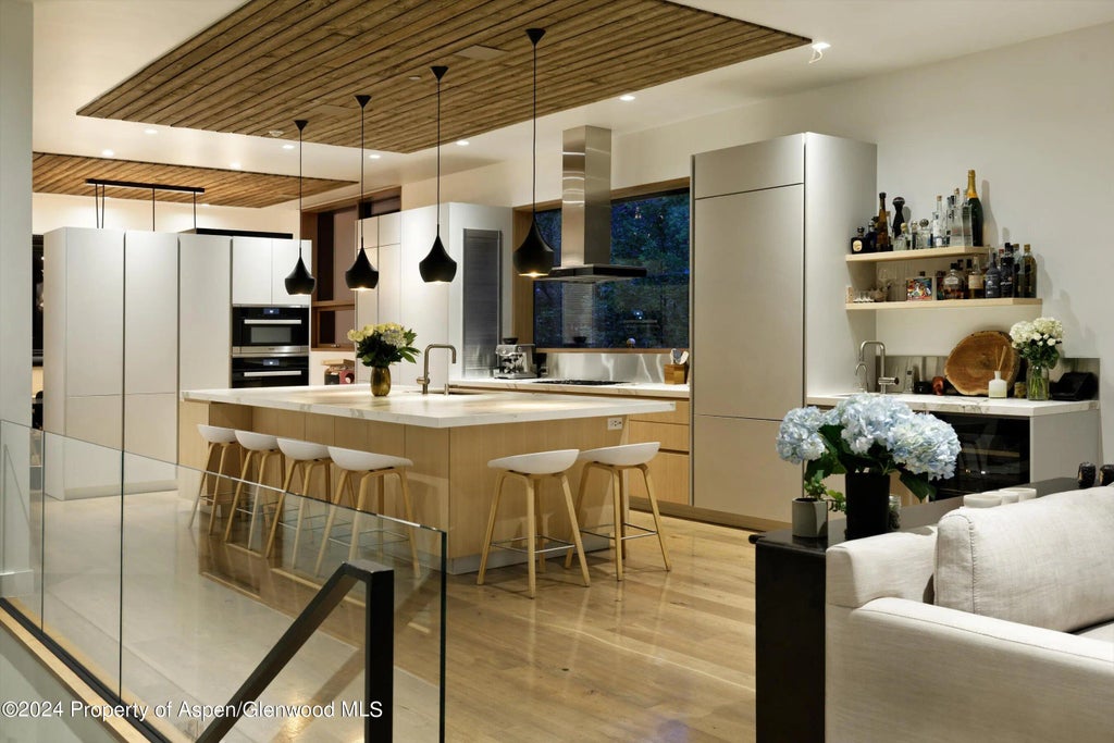 11 of 41 - 1035 Cemetery Lane, Aspen, CO