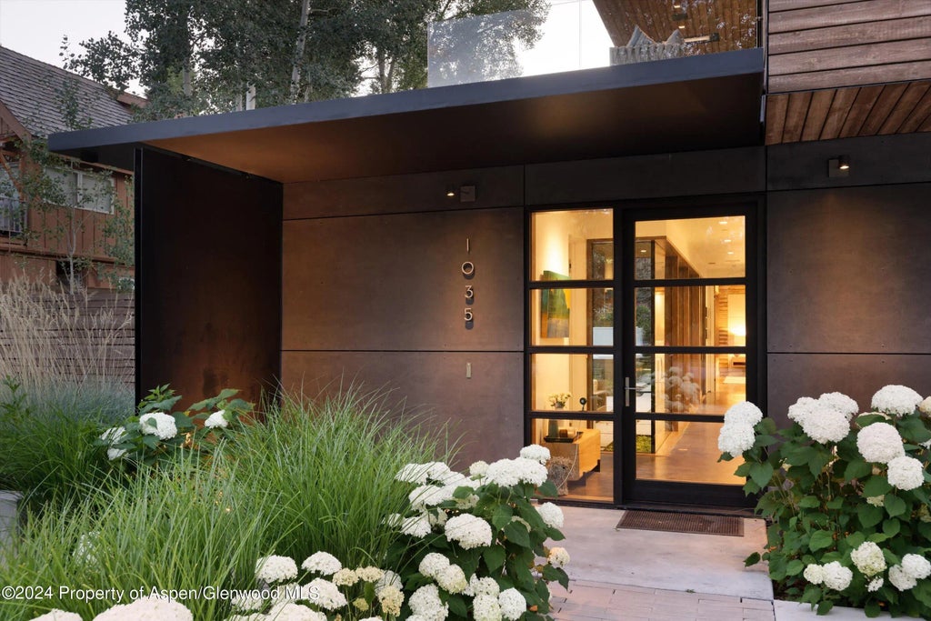 32 of 41 - 1035 Cemetery Lane, Aspen, CO