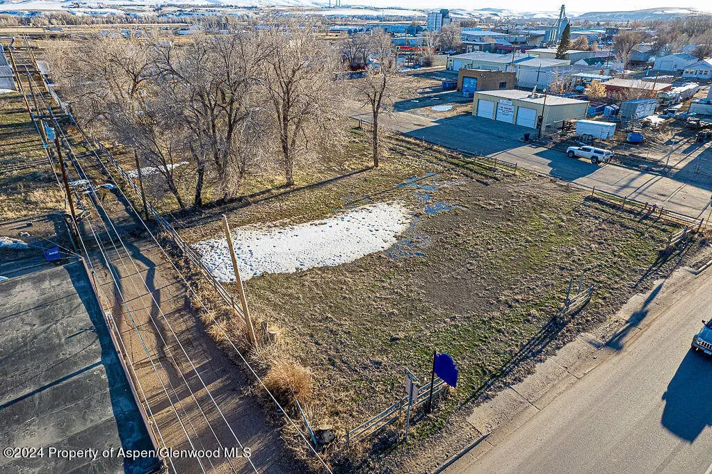 17 of 24 - 353 Breeze Street, Craig, CO