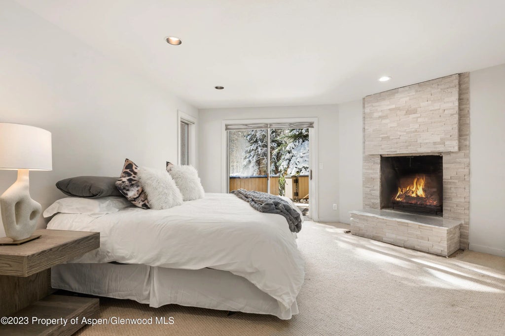 15 of 22 - 1436 Crystal Lake Road 4b, Aspen, CO