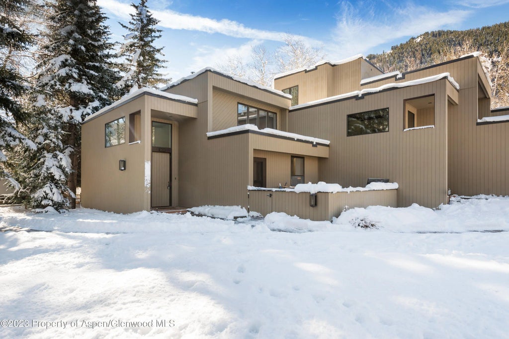 19 of 22 - 1436 Crystal Lake Road 4b, Aspen, CO