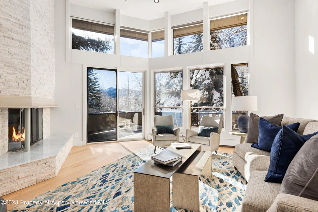 2 of 22 - 1436 Crystal Lake Road 4b, Aspen, CO