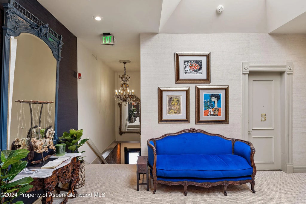 3 of 6 - 305 S Galena Street 5, Aspen, CO