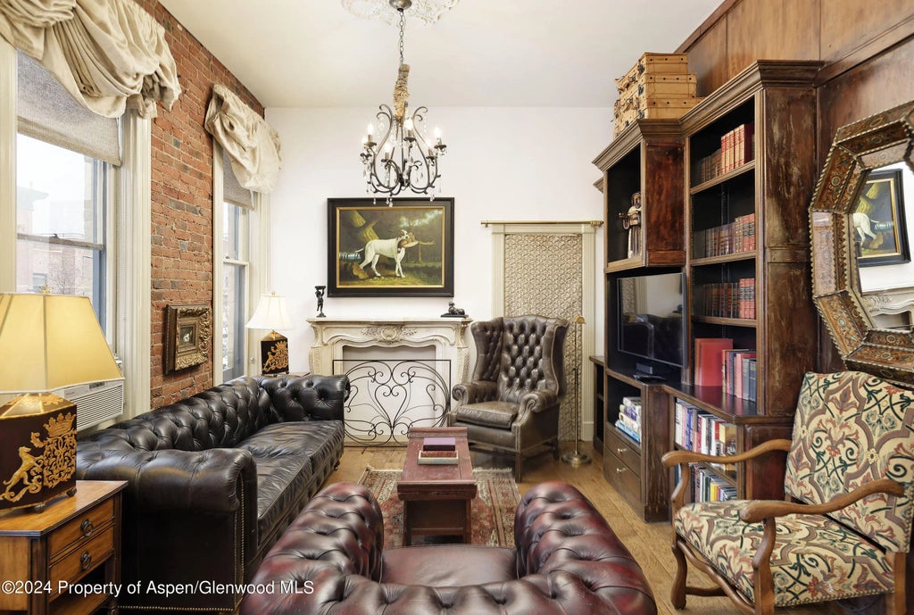 3 of 7 - 305 S Galena Street 4, Aspen, CO
