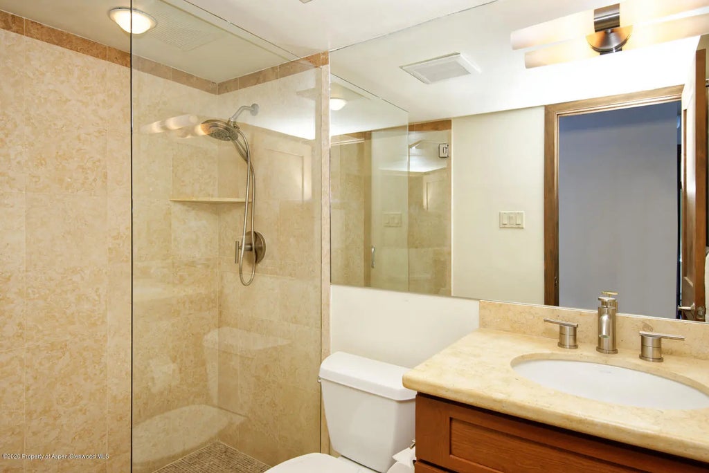 8 of 10 - 630 E Cooper Unit #13, Aspen, CO