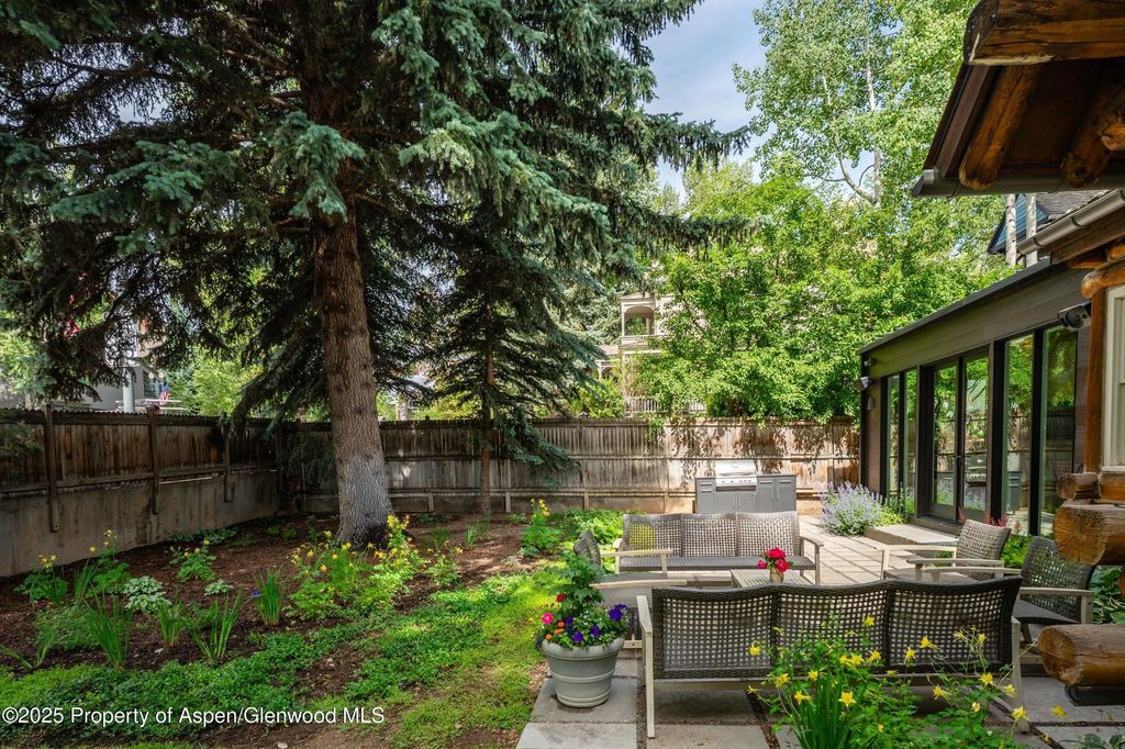 10 of 35 - 109 N Second Street, Aspen, CO
