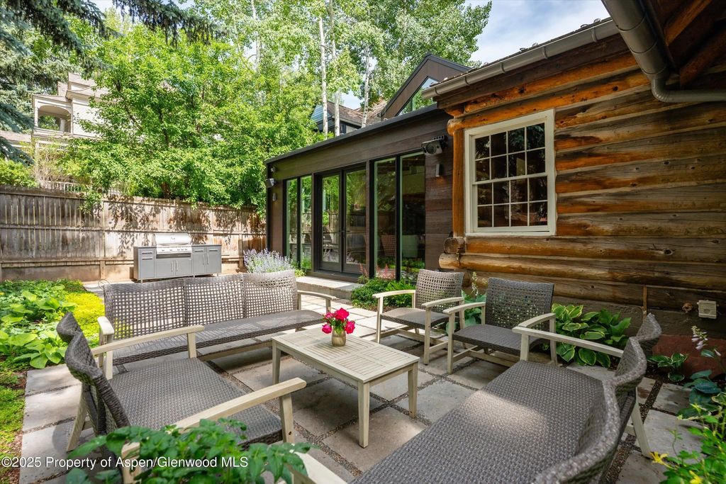 9 of 35 - 109 N Second Street, Aspen, CO