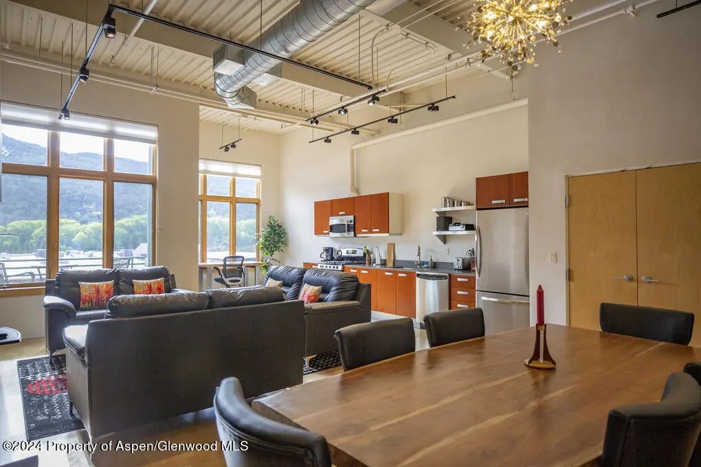 2 of 45 - 231 Robinson Street 330, Basalt, CO