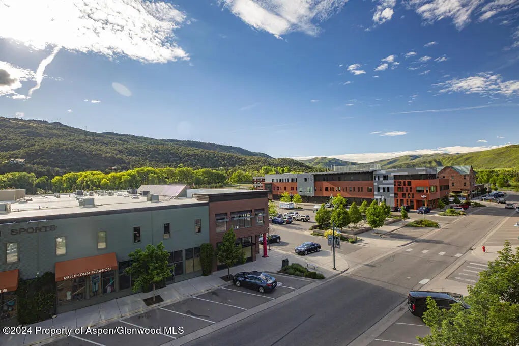 32 of 45 - 231 Robinson Street 330, Basalt, CO