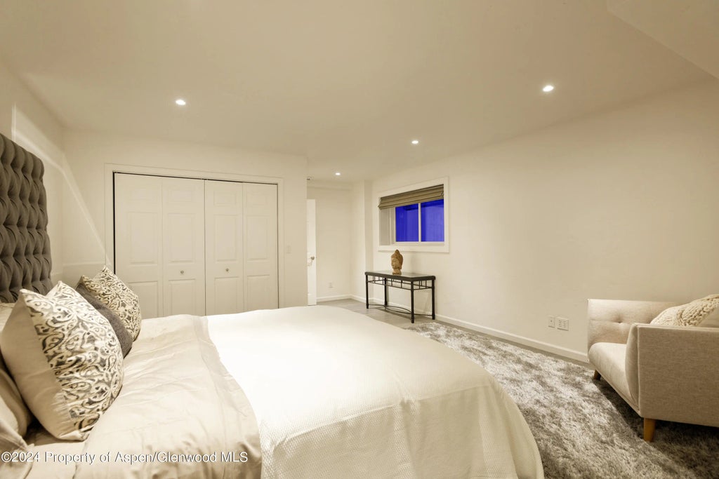 21 of 36 - 400 Medicine Bow Road, Aspen, CO