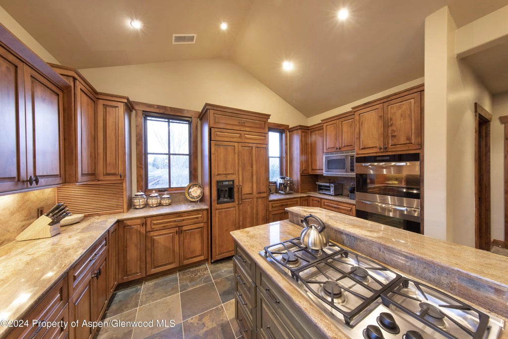 20 of 37 - 1124 Heritage Drive, Carbondale, CO