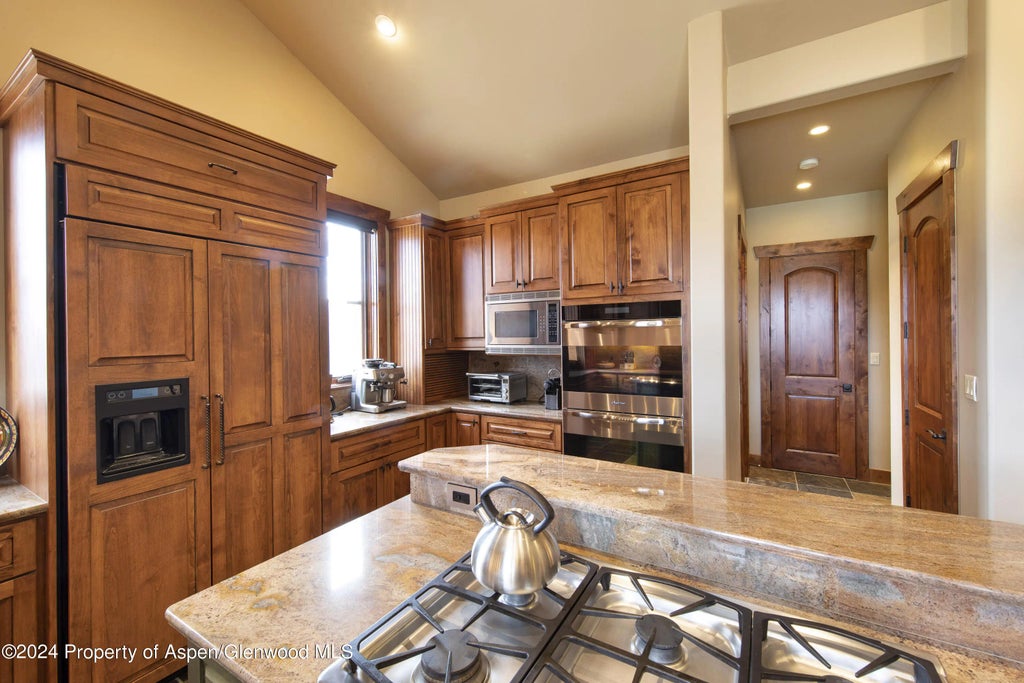 21 of 37 - 1124 Heritage Drive, Carbondale, CO