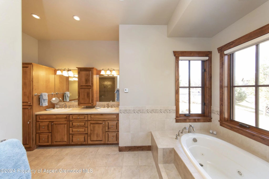 24 of 37 - 1124 Heritage Drive, Carbondale, CO