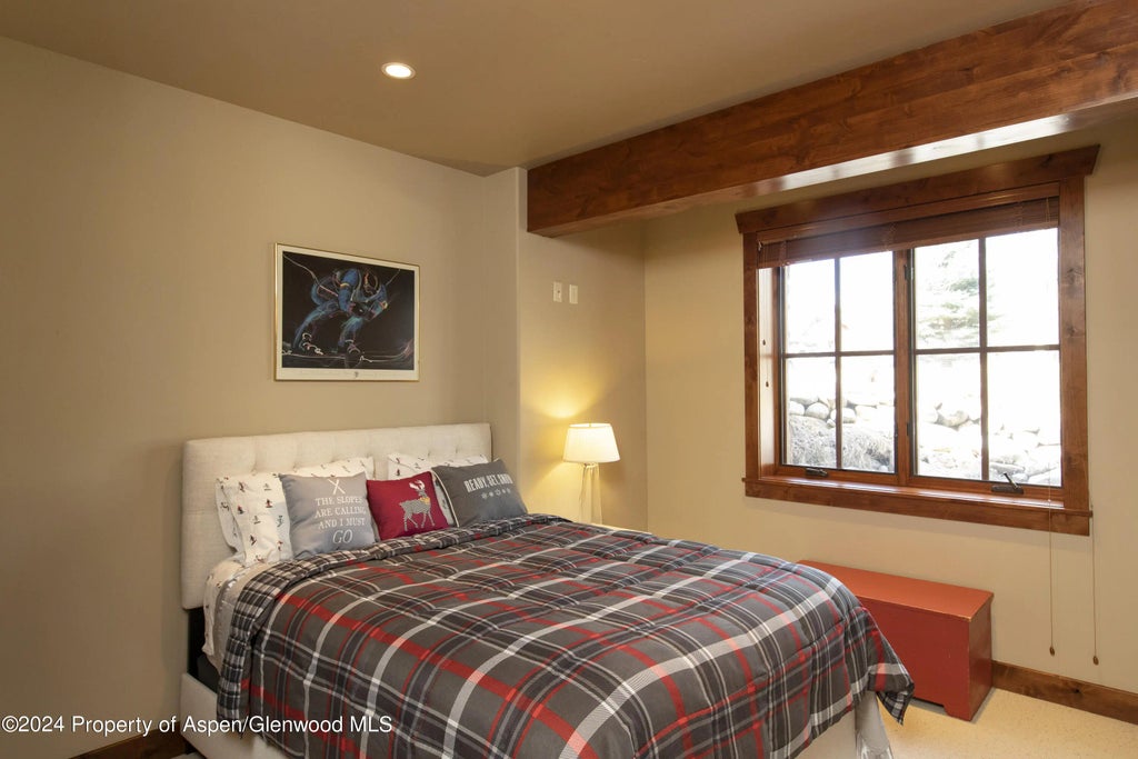 33 of 37 - 1124 Heritage Drive, Carbondale, CO