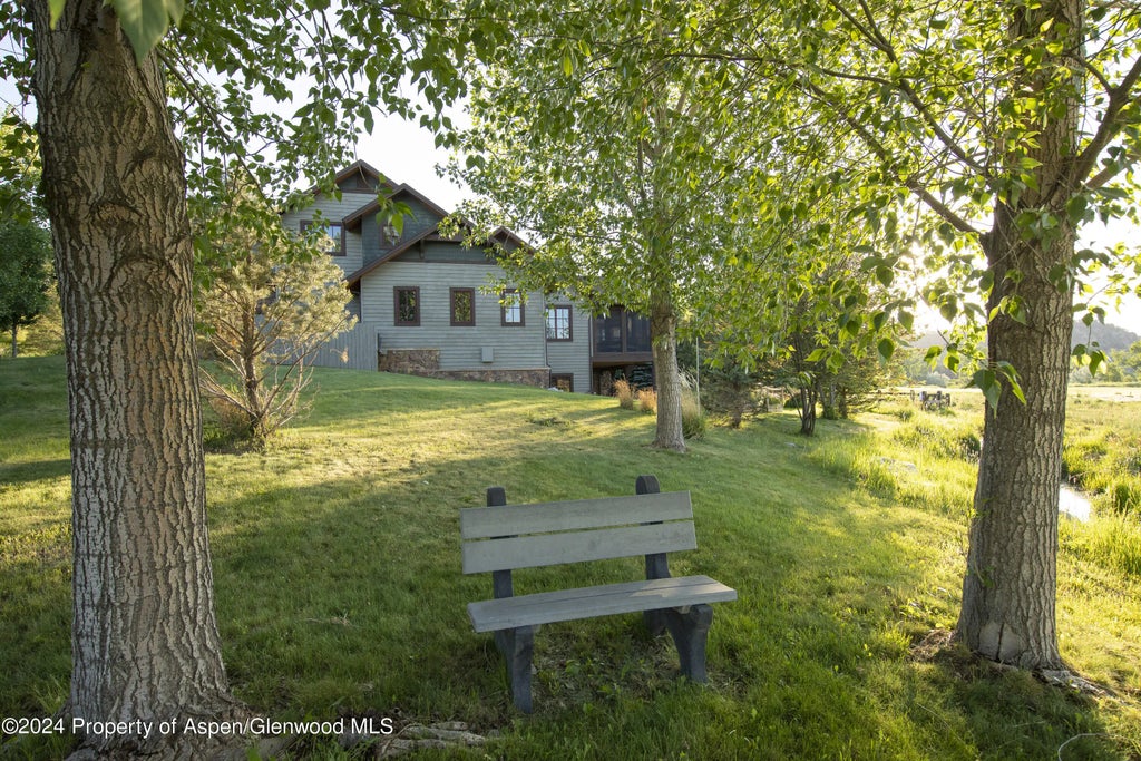 6 of 37 - 1124 Heritage Drive, Carbondale, CO