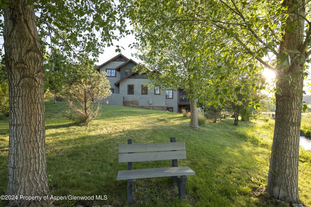 7 of 37 - 1124 Heritage Drive, Carbondale, CO