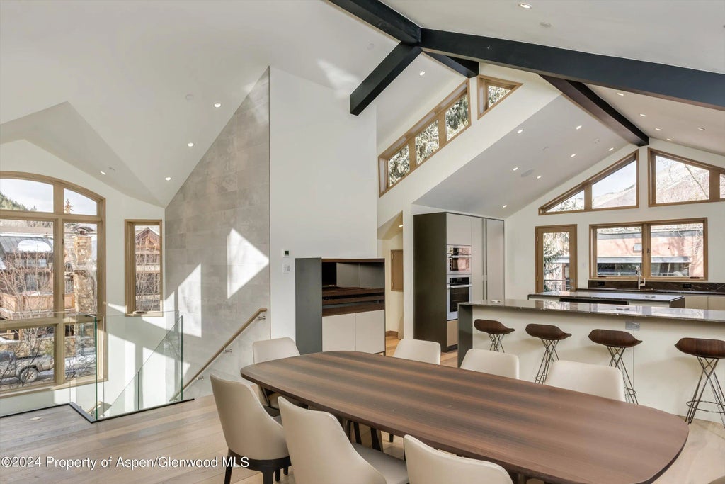 6 of 28 - 200 E Durant Avenue, Aspen, CO