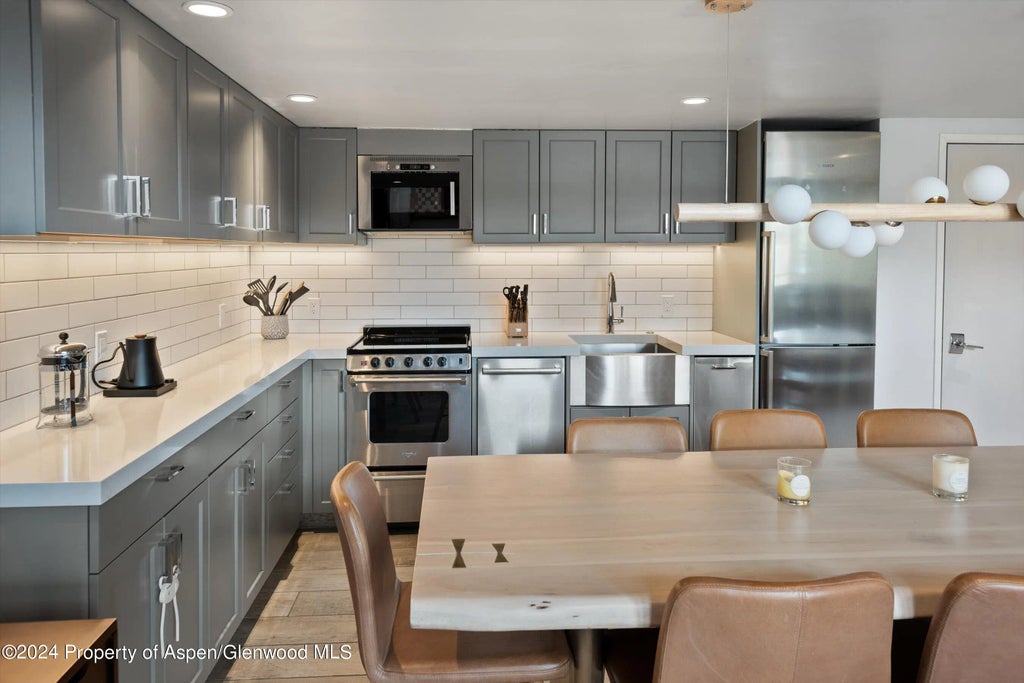 11 of 23 - 800 S Mill Street 102c, Aspen, CO