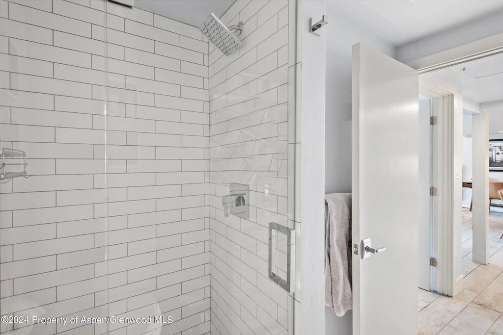 15 of 23 - 800 S Mill Street 102c, Aspen, CO