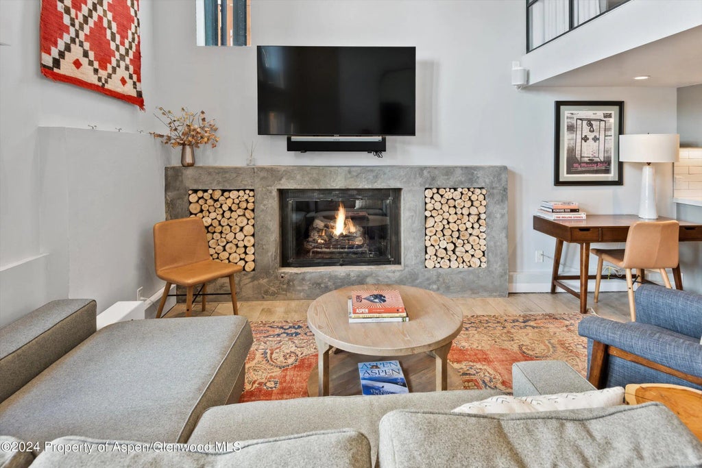 6 of 23 - 800 S Mill Street 102c, Aspen, CO