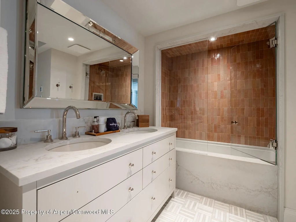 33 of 48 - 780 Mountain Laurel Drive, Aspen, CO