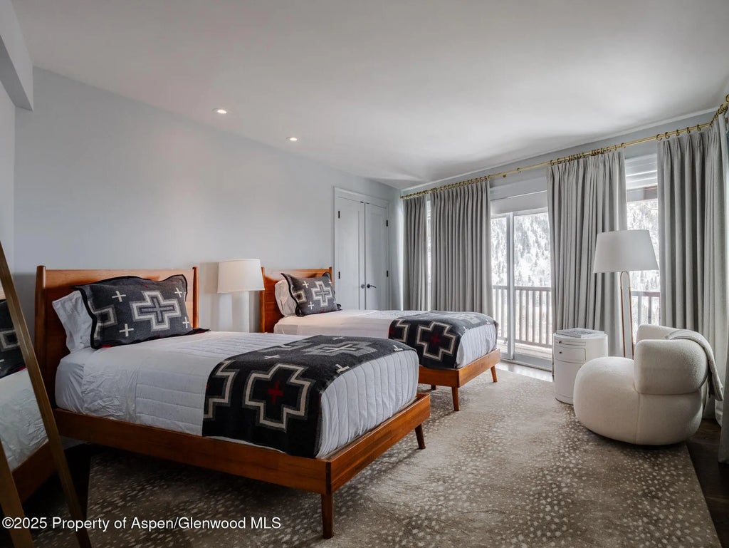 35 of 48 - 780 Mountain Laurel Drive, Aspen, CO