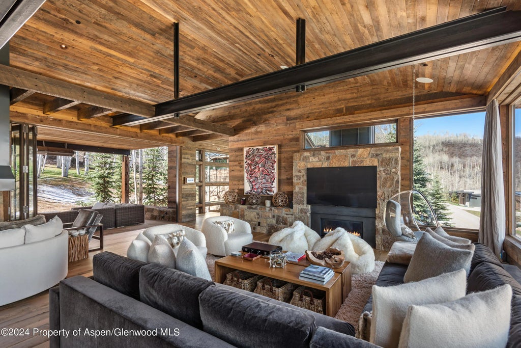 8 of 44 - 1044 Two Creeks Drive, Snowmass Village, CO