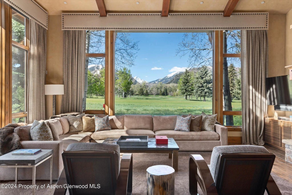 11 of 39 - 855 Bonita Unit A, Aspen, CO