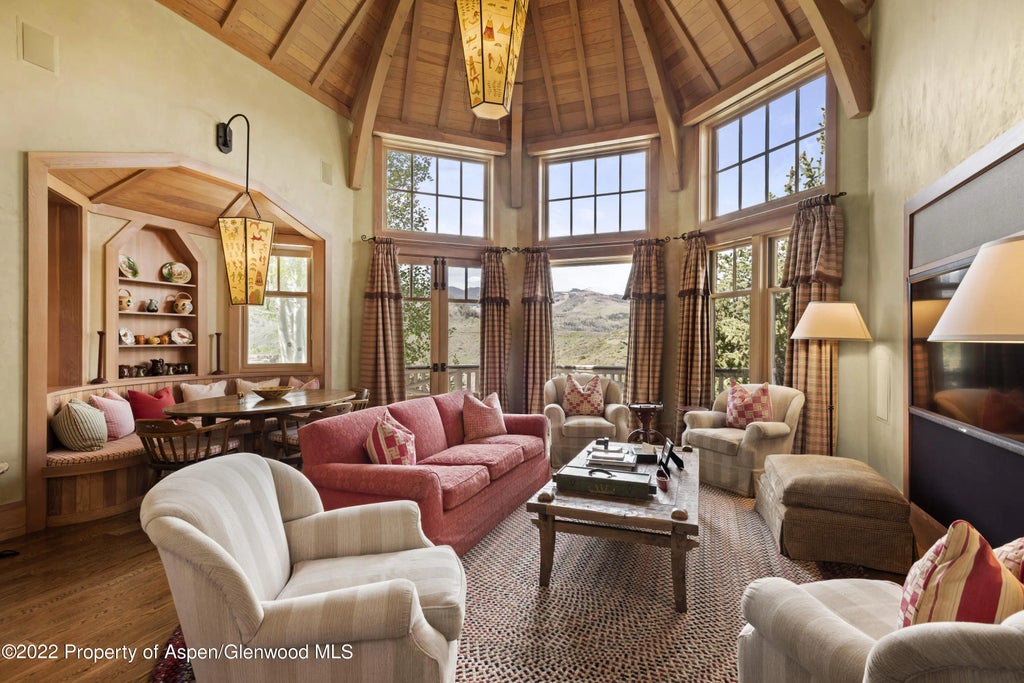 14 of 75 - 800 Chateau Way, Snowmass, CO