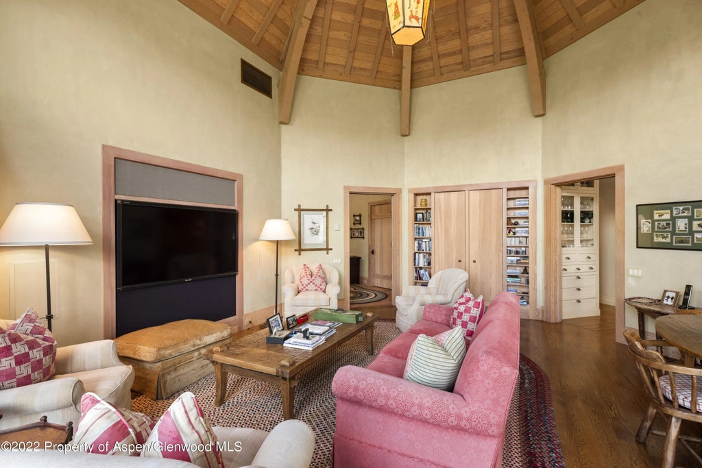 15 of 75 - 800 Chateau Way, Snowmass, CO