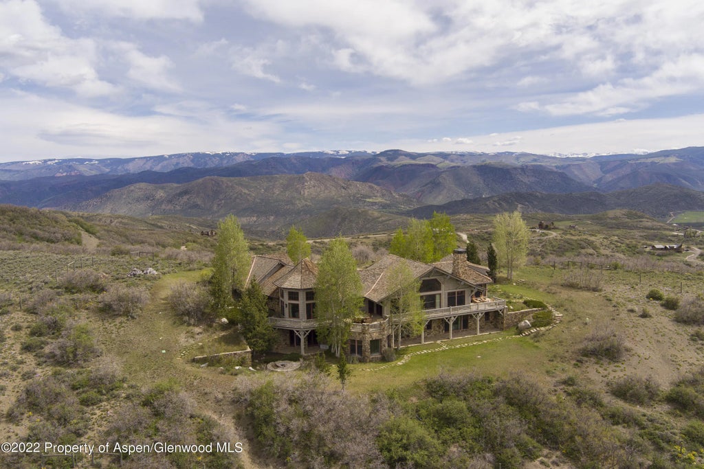 2 of 75 - 800 Chateau Way, Snowmass, CO