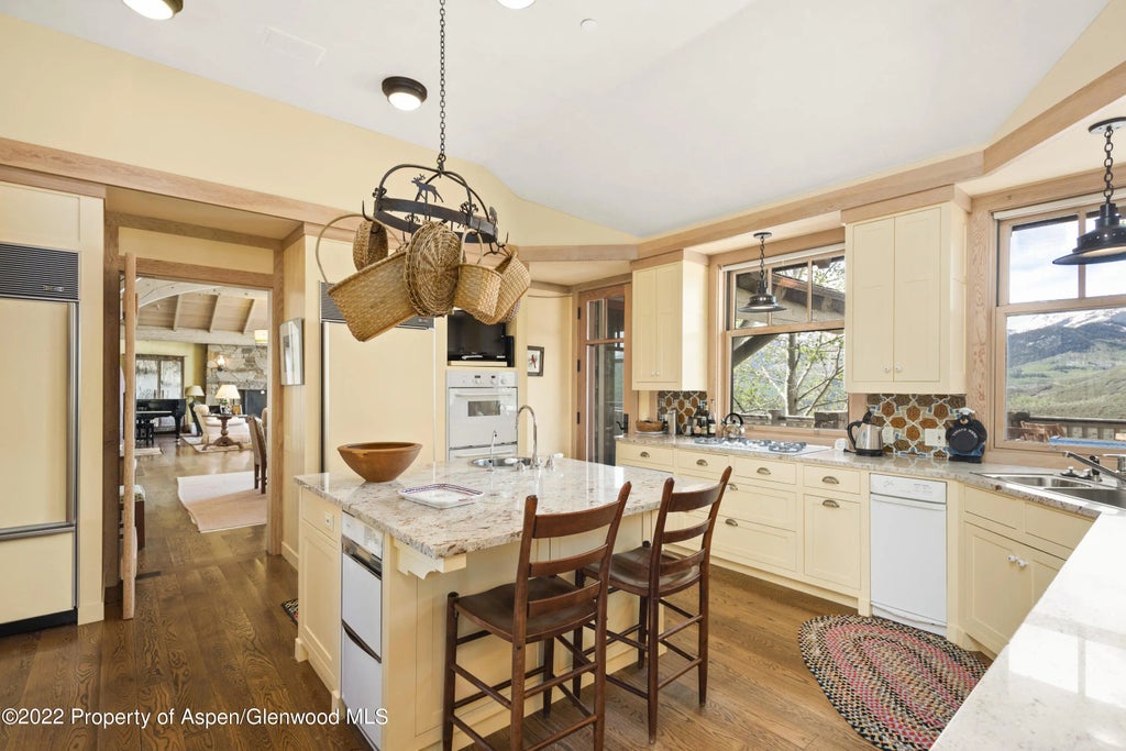 26 of 75 - 800 Chateau Way, Snowmass, CO