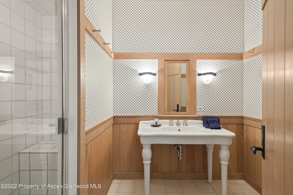 55 of 75 - 800 Chateau Way, Snowmass, CO