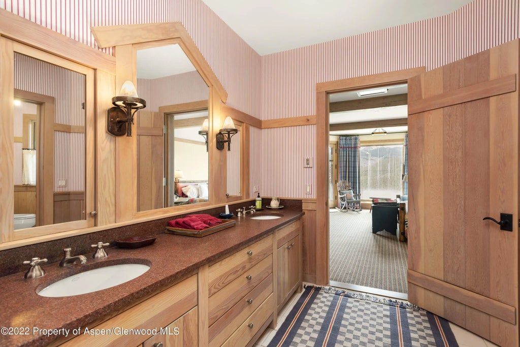 62 of 75 - 800 Chateau Way, Snowmass, CO