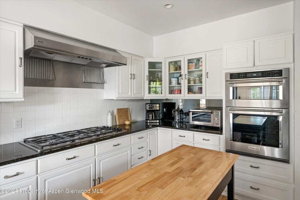 13 of 37 - 407 Gateway Road, Snowmass, CO