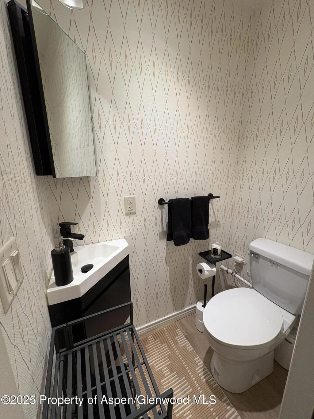 32 of 37 - 407 Gateway Road, Snowmass, CO