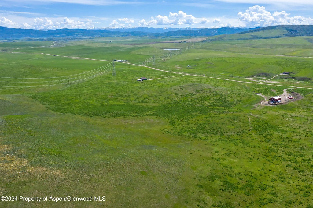 3 of 8 - 35755 County Road 59, Hayden, CO
