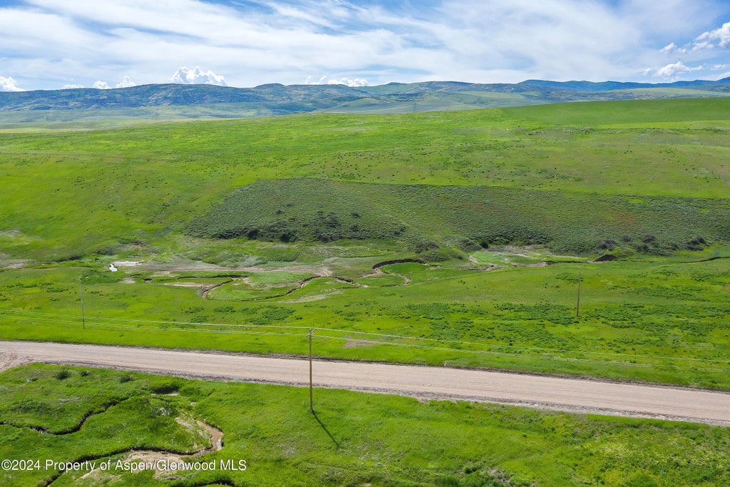 13 of 20 - 35400 County Road 59, Hayden, CO