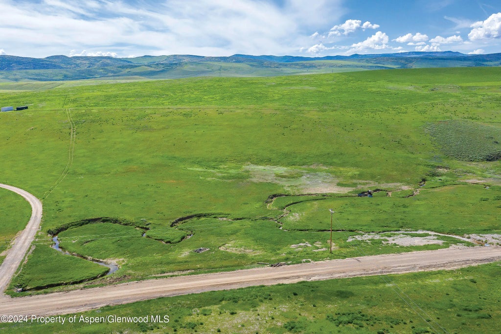 14 of 20 - 35400 County Road 59, Hayden, CO