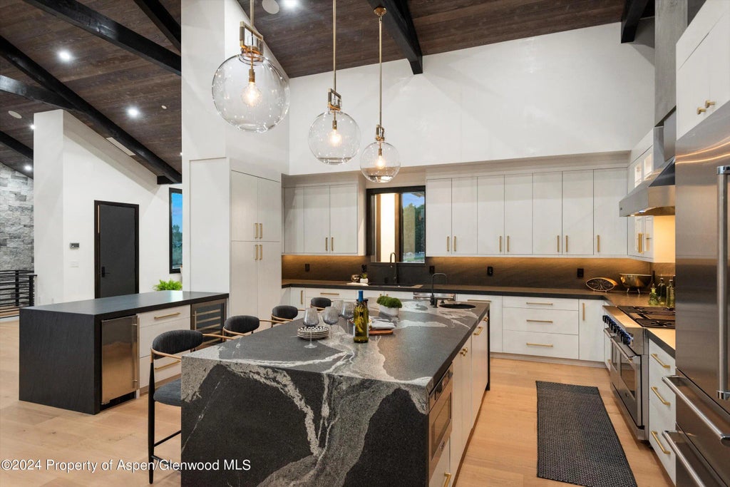 13 of 74 - 66 Sopris Lane, Carbondale, CO