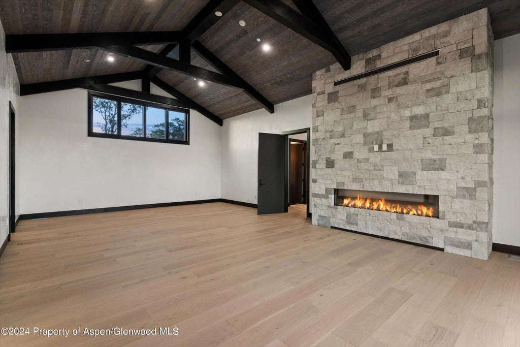 27 of 74 - 66 Sopris Lane, Carbondale, CO