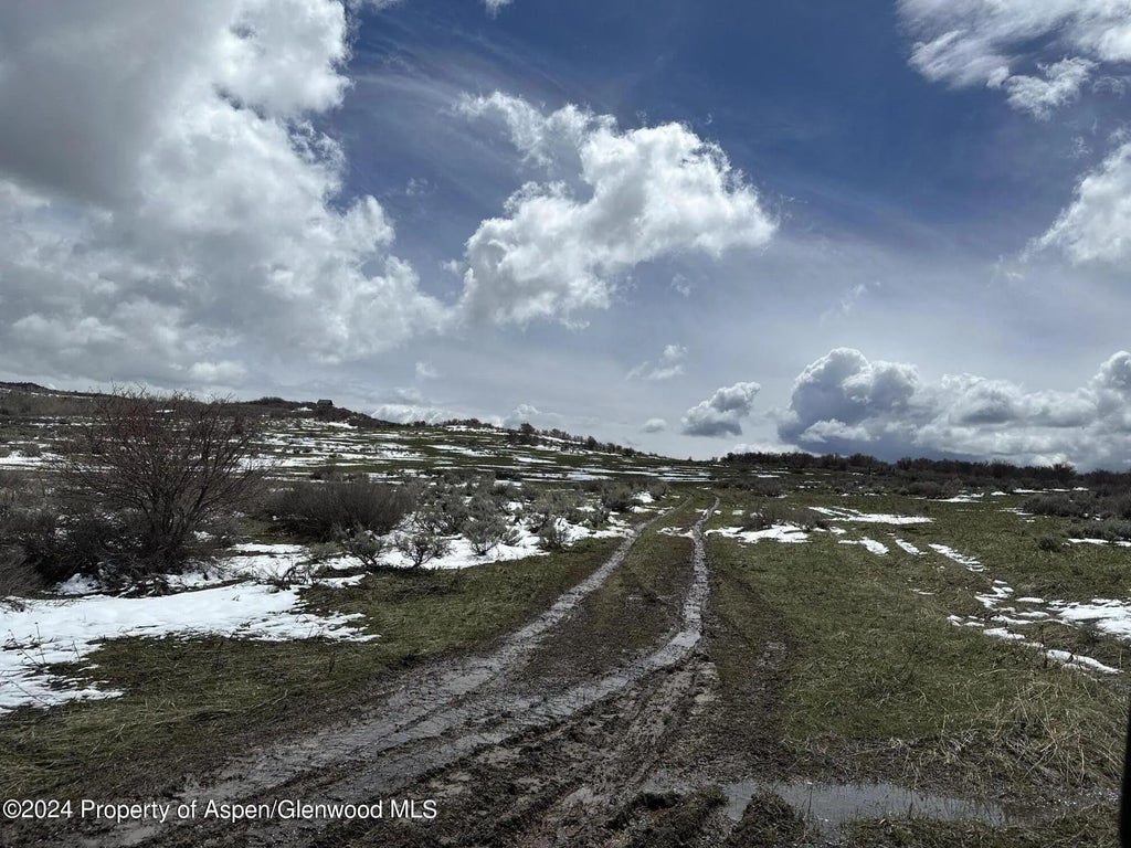 1 of 2 - 638 Little Willow Road, Craig, CO