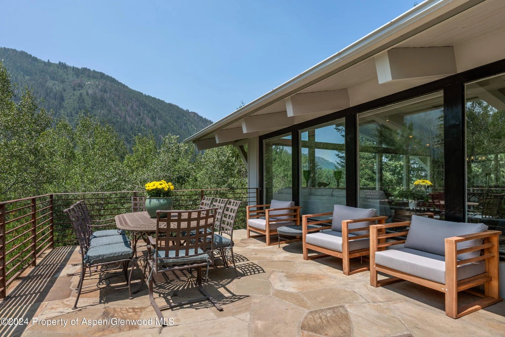 27 of 29 - 154 E Lupine Drive, Aspen, CO