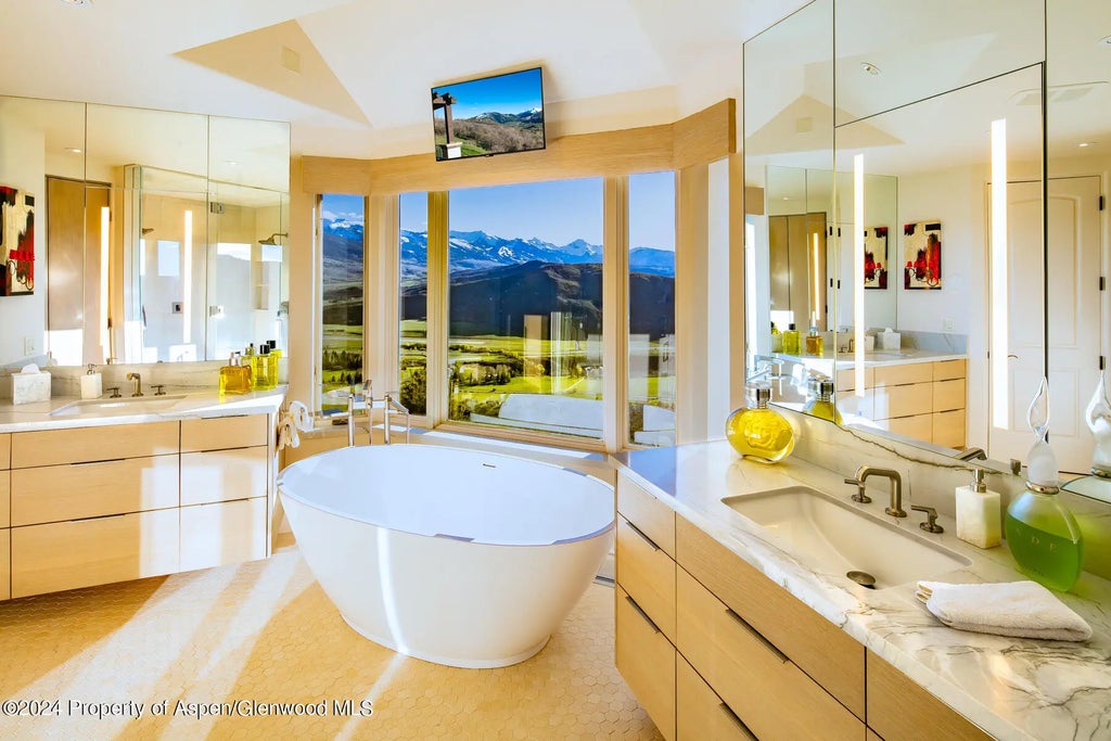 16 of 37 - 200 Stewart Drive, Aspen, CO